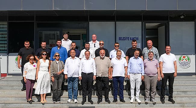 Şakir Semizoğlu, Lapseki’de Üye ve Belediye Ziyaretleriyle Çanakkale Ticaret ve Sanayi Odası Üyelerini Dinledi