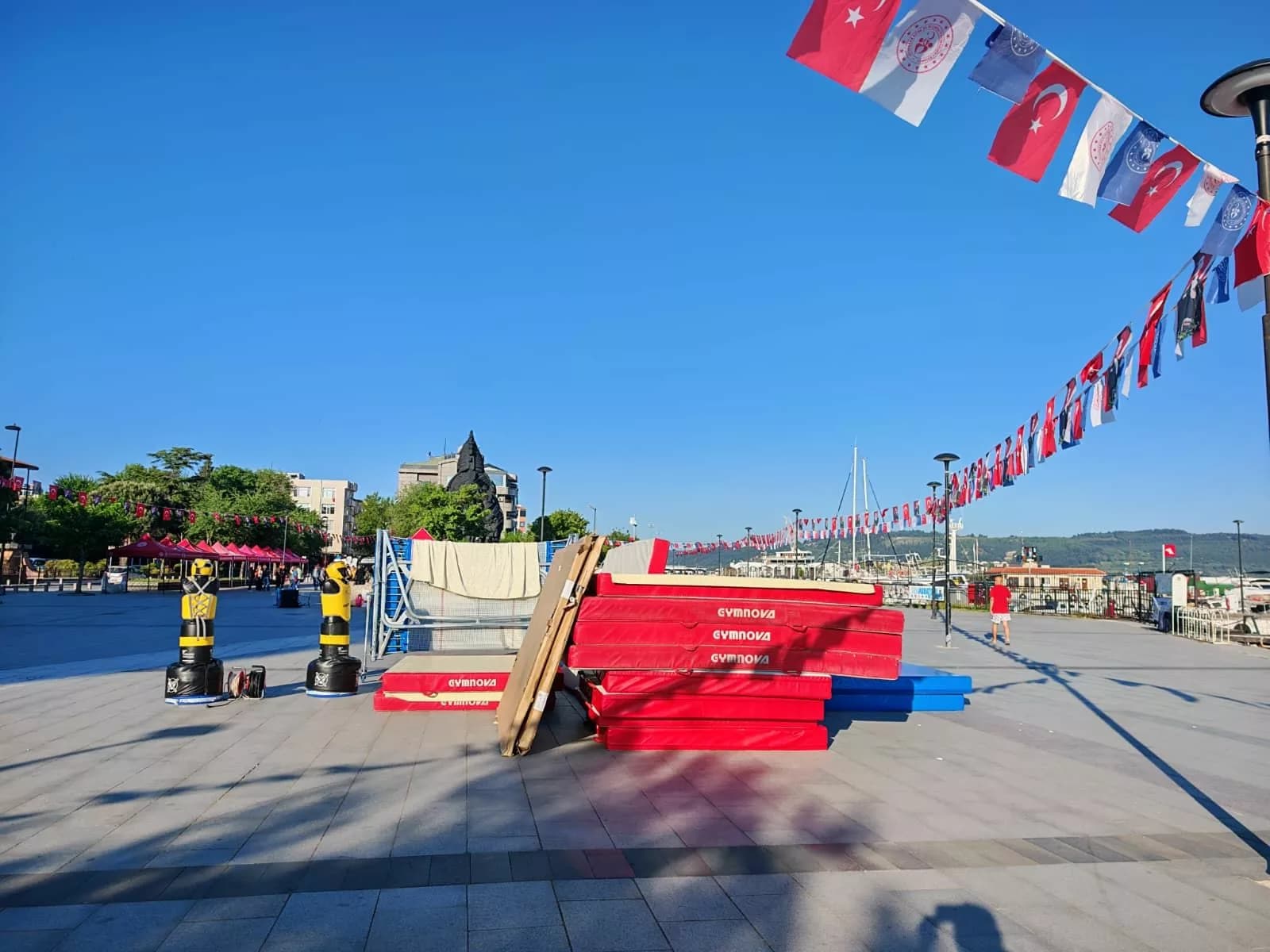 Çanakkale'de Gençler Uyanmış