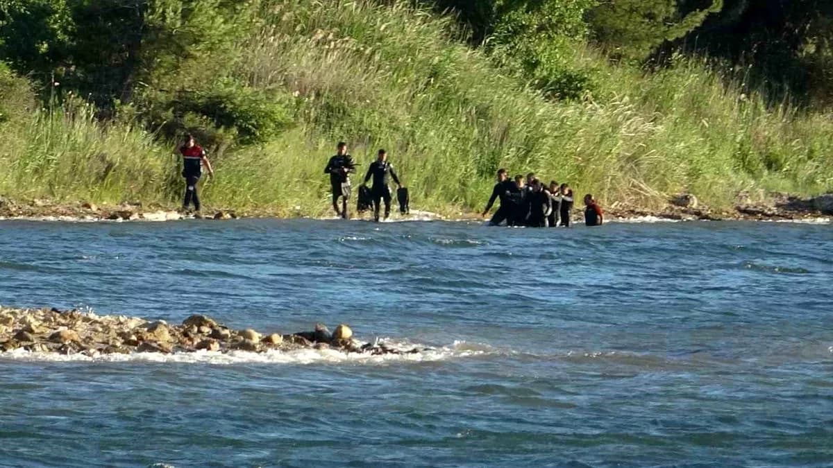 Çanakkale'de Denizde Kaybolan Kızın Cesedi Bulundu