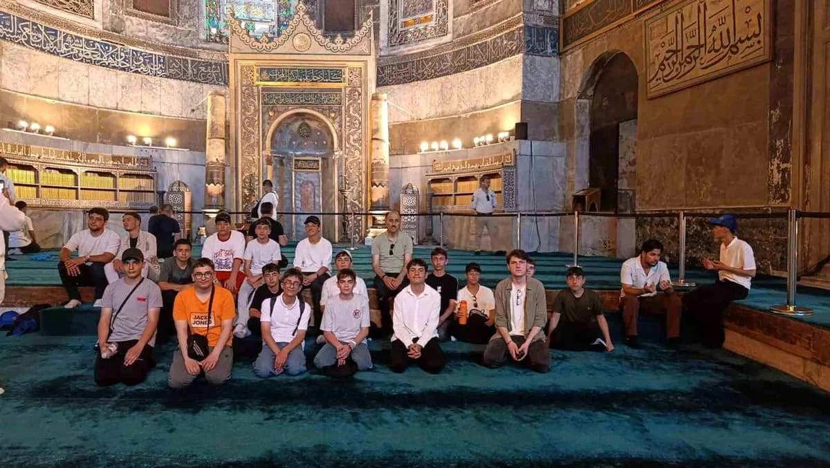 Bayburtlu Öğrenciler İstanbul ve Çanakkale'yi Keşfetti