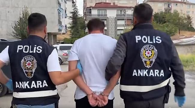 48 İLDE SUÇ ÖRGÜTLERİ OPERASYONU Emniyet ekiplerince 48 ilde “Yeni Nesil Suç Örgütleri”ne hedefleyen gerçekleştirilen operasyonlarda 1008 zanlı üzerine gözaltı hükümü sunuldu. BİRİNCİ SINIF ÖĞRENCİLERİNE KIRTASİYE DESTEĞİ ÇANAKKALE’DE YENİ EĞİTİM