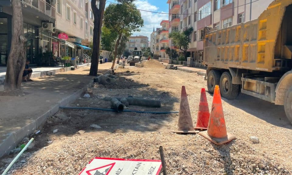 Gül Sokak’taki Altyapı Çalışmaları Hız Kesmeden Sürüyor