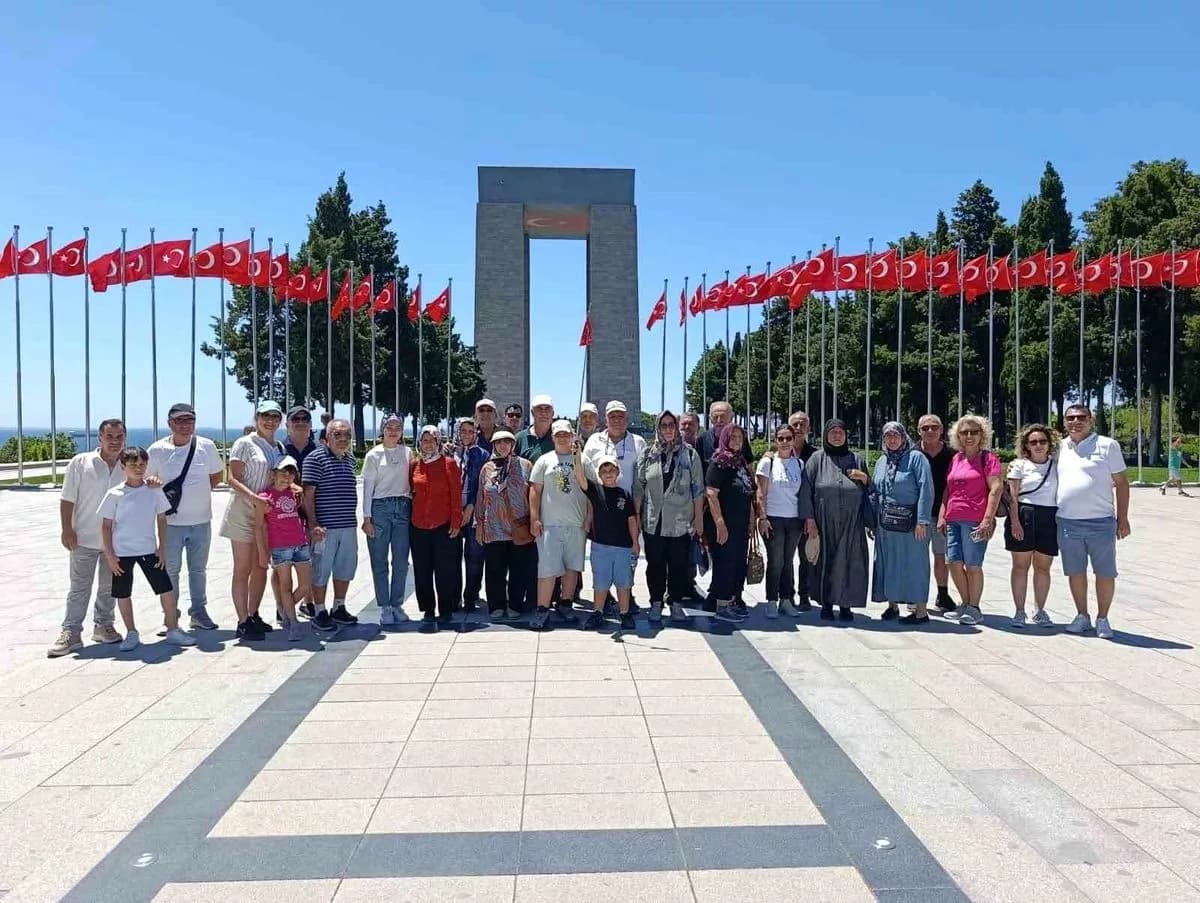 Burhaniye Esnaf ve Sanatkarlar Odası Üyeleri Çanakkale'yi Gezdi