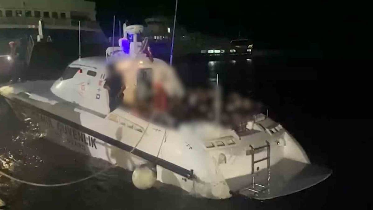 Çanakkale'de Göçmen Kaçakçılığı Operasyonu: 15 Şüpheli Tutuklandı