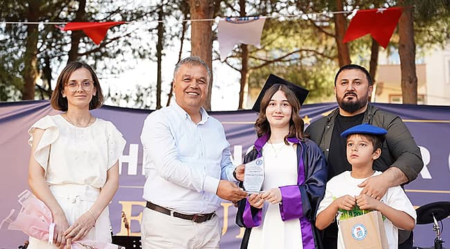 Ş. ENGİN EKER ORTAOKULU'NDA MEZUNİYET COŞKUSU