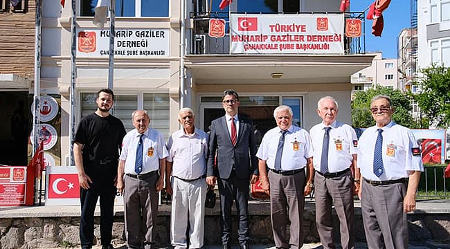 REKTÖR ERENOĞLU'NDAN 15 TEMMUZ'DA ŞEHİT AİLELERİ VE GAZİLERE ANLAMLI ZİYARET
