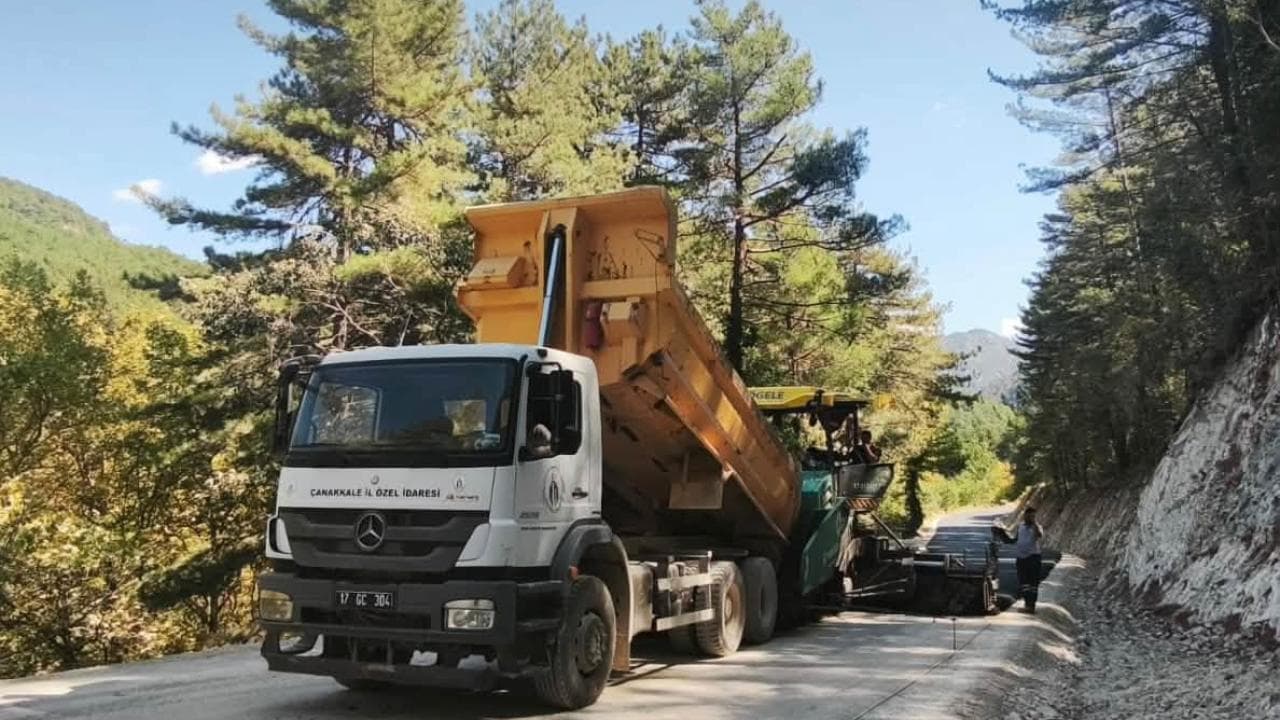 Ayazma yolunu kullanacaklar dikkat! Yol geçici olarak kapatıldı