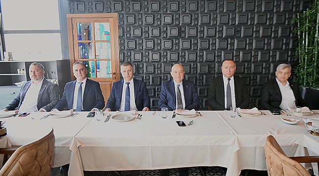 "İŞİMİZ DE GÜCÜMÜZ DE MİLLETİMİZE HİZMETTİR"