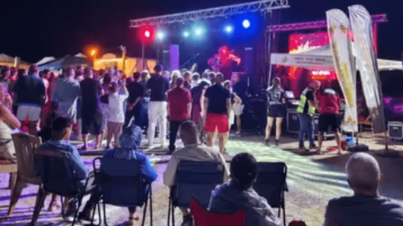 Motor Tutkunları Gökçeada’da Buluştu