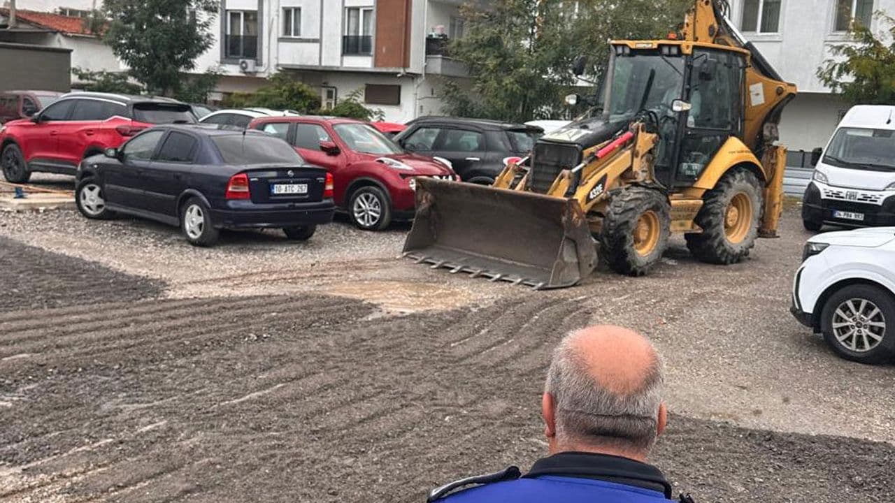 Cennet Otopark zemini düzeltildi Çanakkale’de