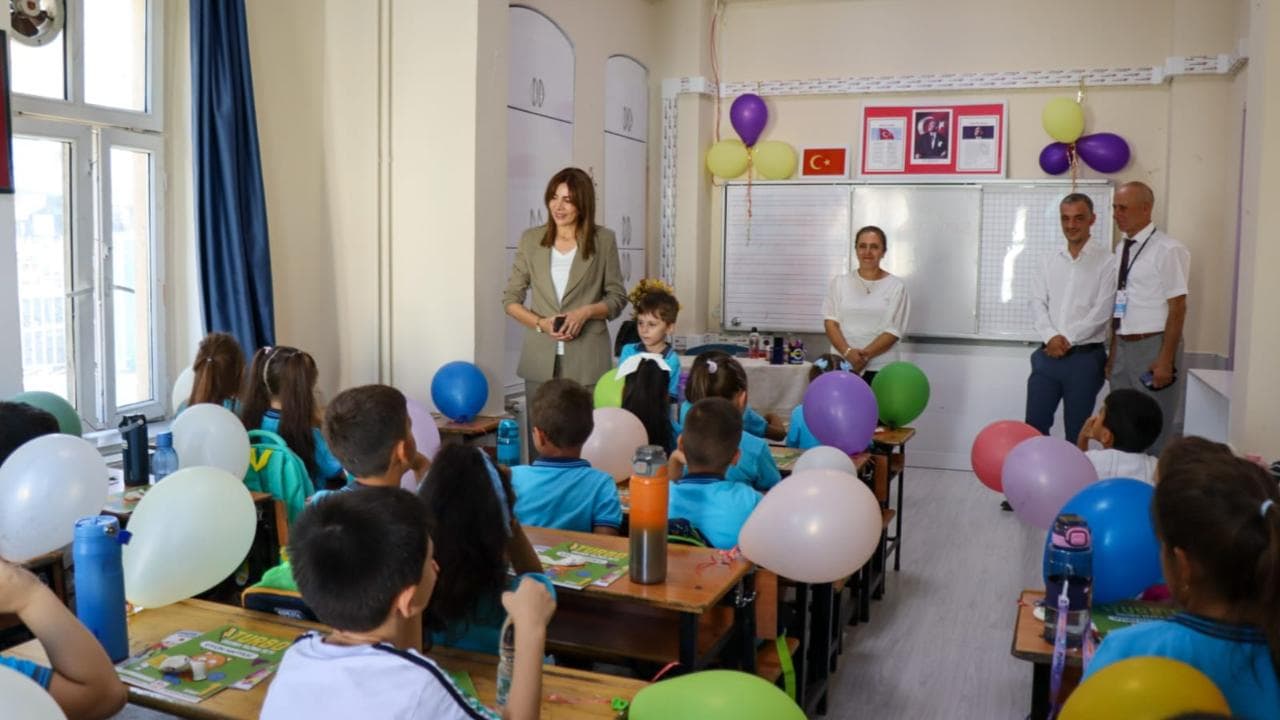 Çanakkale’de 18 binden fazla öğrenci uyum haftasında ders başı gerçekleştirdi