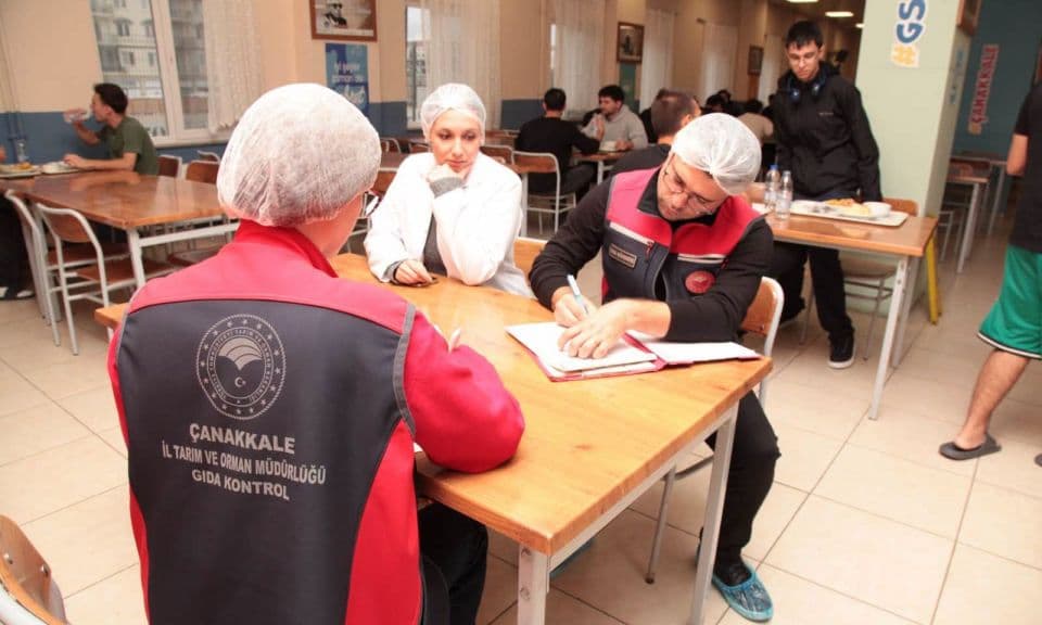 Çanakkale’de 11 KYK Yurdunda Gıda ve Hijyen Denetimi Gerçekleştirildi