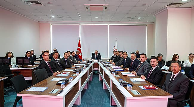 Çanakkale’de Sosyal Yardımlaşma Değerlendirme Toplantısı: Etkinlik ve Koordinasyon Gözden Geçirildi