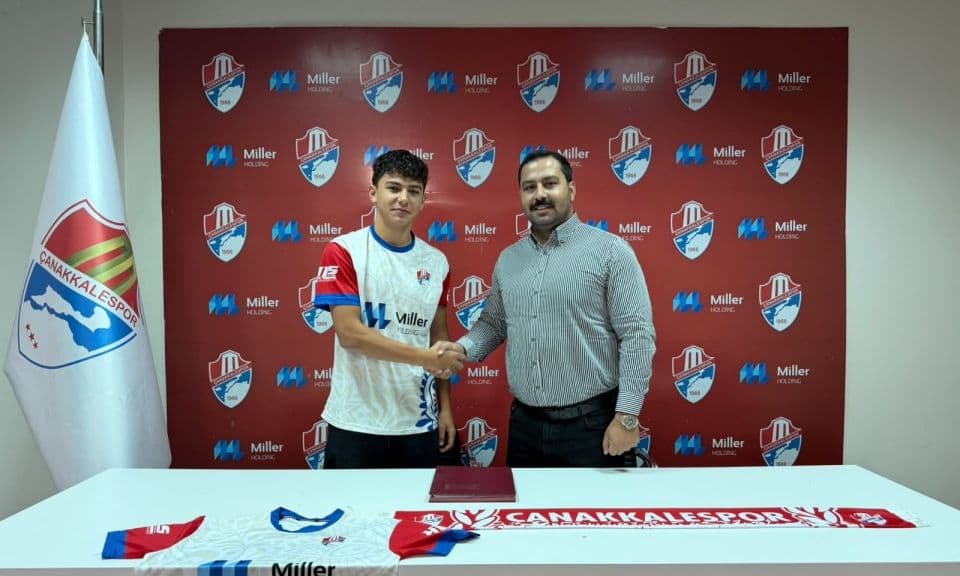 Çanakkalespor, genç yetenek Ömer Yiğit Demirci'yi kadrosuna ekledi
