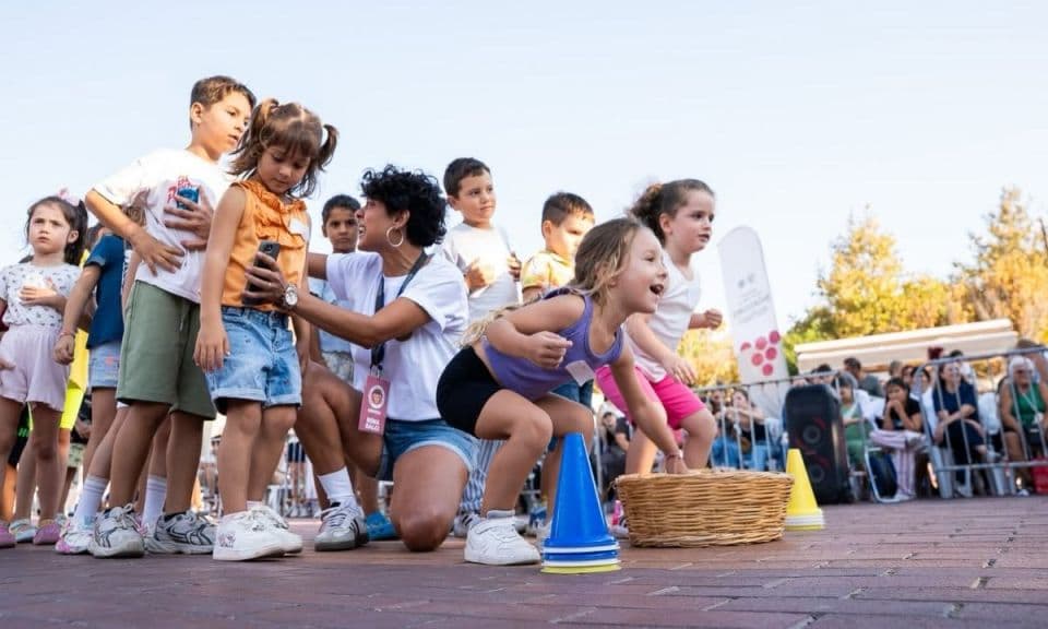 Bozcaada Üzüm Oyunları 2026: Çanakkale Halkını Büyüleyen Festival Coşkusu