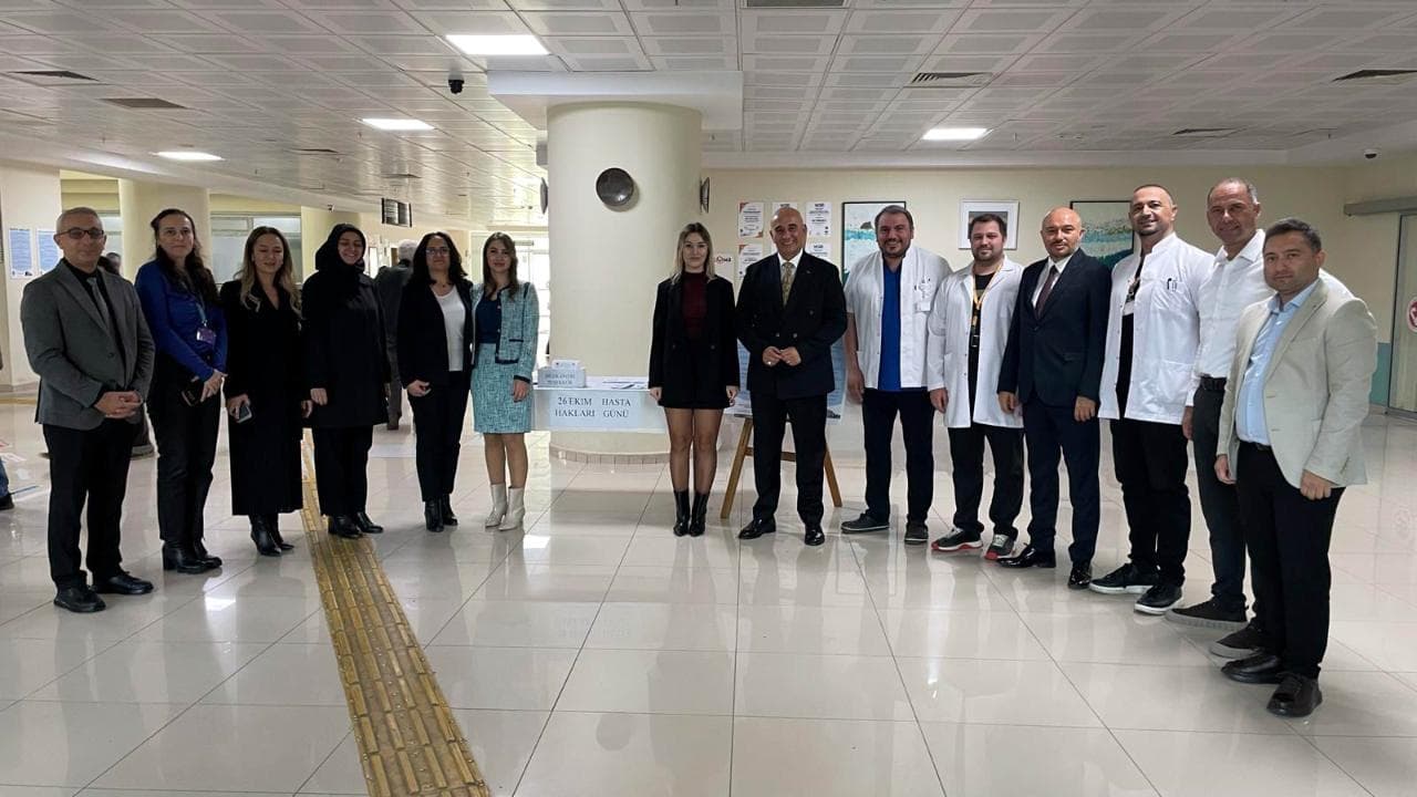 ÇOMÜ Hastanesinde Hasta Hakları Günü Bilgilendirme Etkinliği Gerçekleştirildi