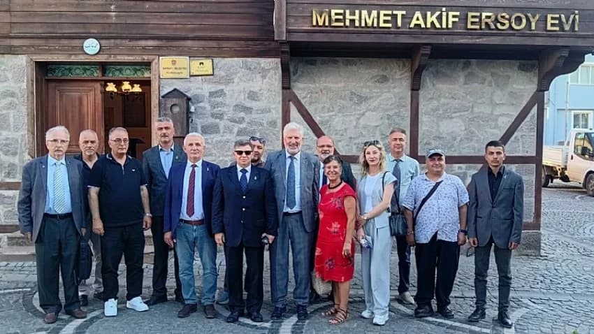 Zafer Partisi Genel Merkez Heyetinden Bayramiç Ziyareti