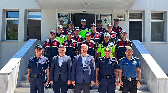 VALİ TORAMAN, BAYRAMİÇ İLÇE JANDARMA KOMUTANLIĞINI ZİYARET ETTİ