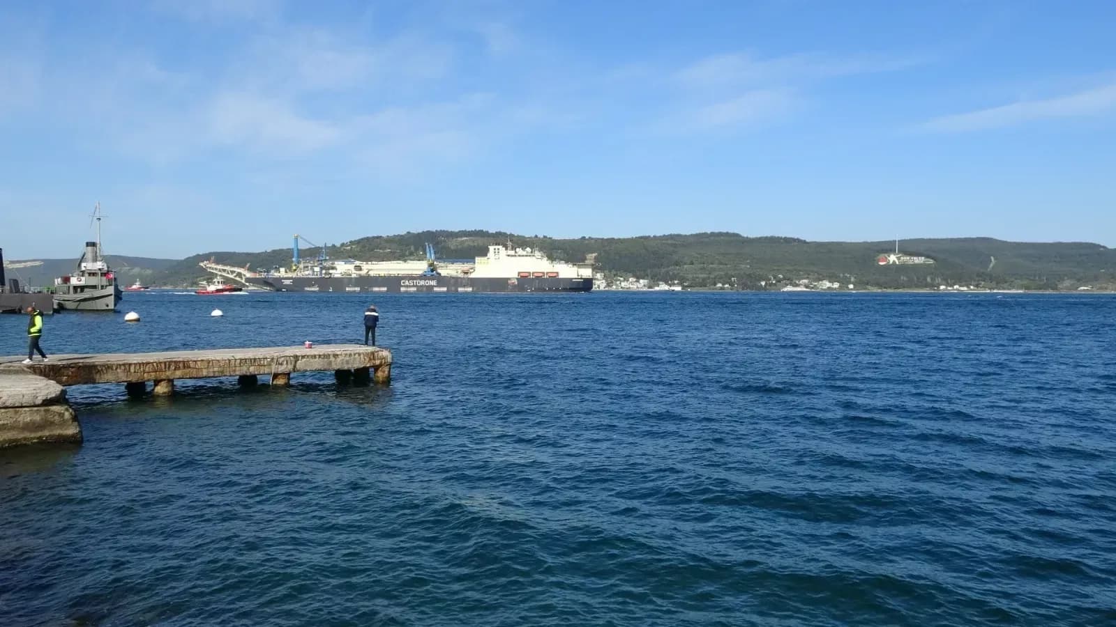 Çanakkale Boğazı'ndan Geçen Dev Gemisi