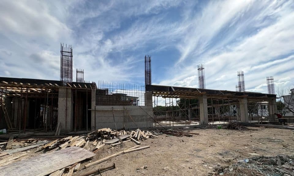 Biga’da Modern Kapalı Spor Salonu İnşaatı Hız Kazandı