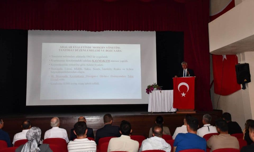 Bozcaada'nın Kadim Geçmişi ve Ege'deki Stratejik Önemi Kapsamlı Bir Söyleşiyle Aydınlatıldı