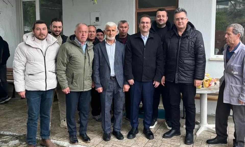 İYİ Parti Çanakkale Heyeti Köy Hayırlarında Gönül Köprüleri Kuruyor