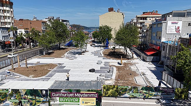 CUMHURİYET MEYDANI 2. ETAP DÜZENLEME ÇALIŞMALARINDA SONA GELİNDİ
