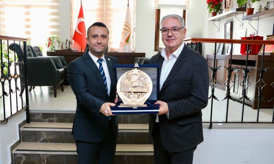 Bayramiç Belediye Başkanı Atılgan, Çanakkale Barosu'na Ziyaret