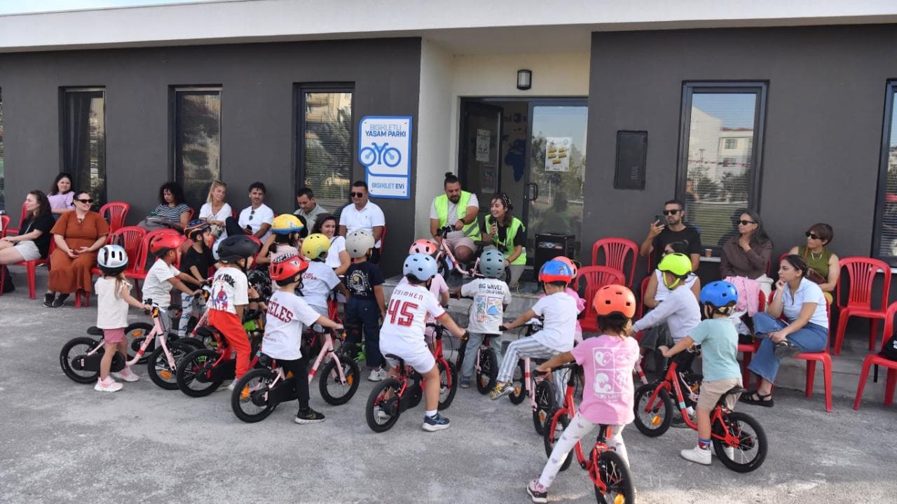 Çanakkale'de Minik Pedallar Geleceğe Umutla Çevrildi: Denge Granfondo Coşkusu