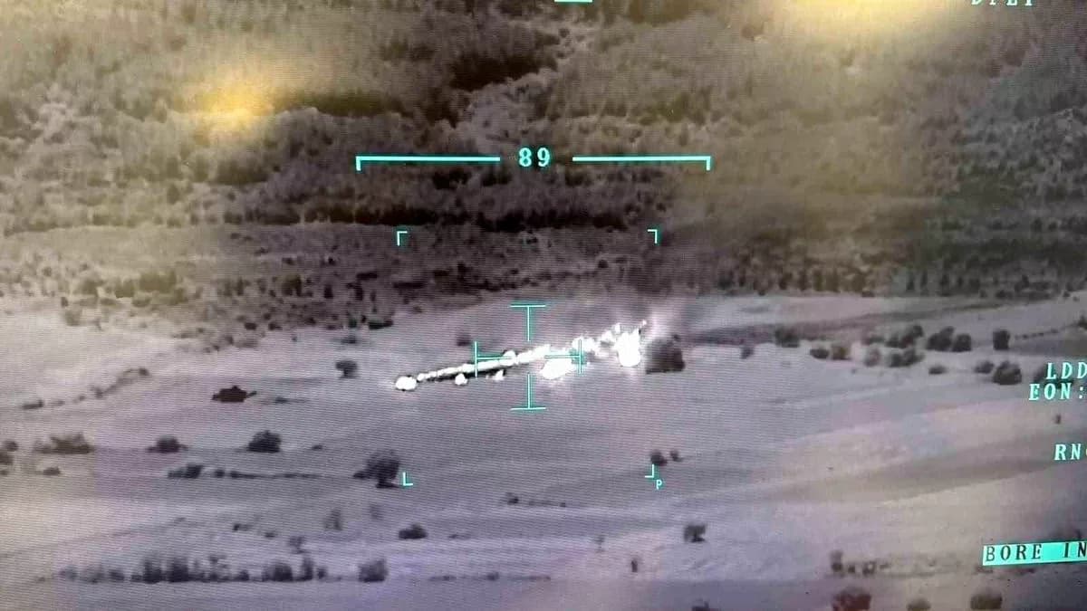 Çanakkale'de Tarım Arazisinde Yangın Kontrol Altına Alındı