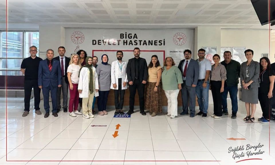 Biga Devlet Hastanesi'nde SDS Değerlendirmesi Sonuçlandı: Hizmet Kalitesinde Yeni Adımlar