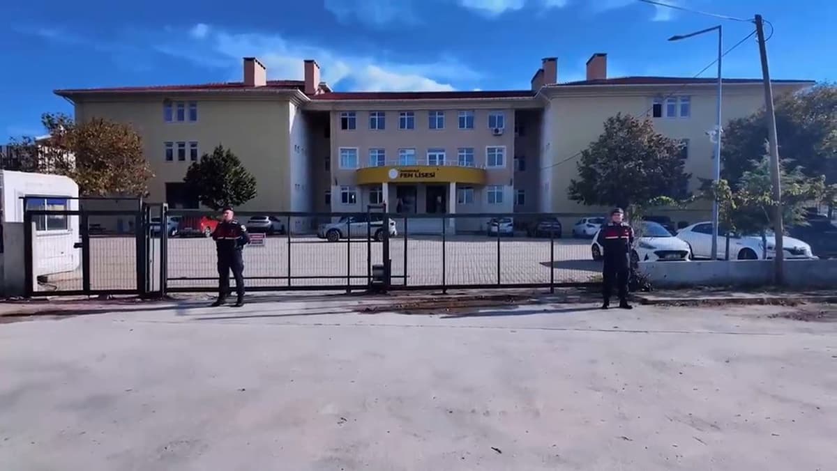 Çanakkale Valiliği Okul Güvenliğini Sürekli Kontrol Ediyor
