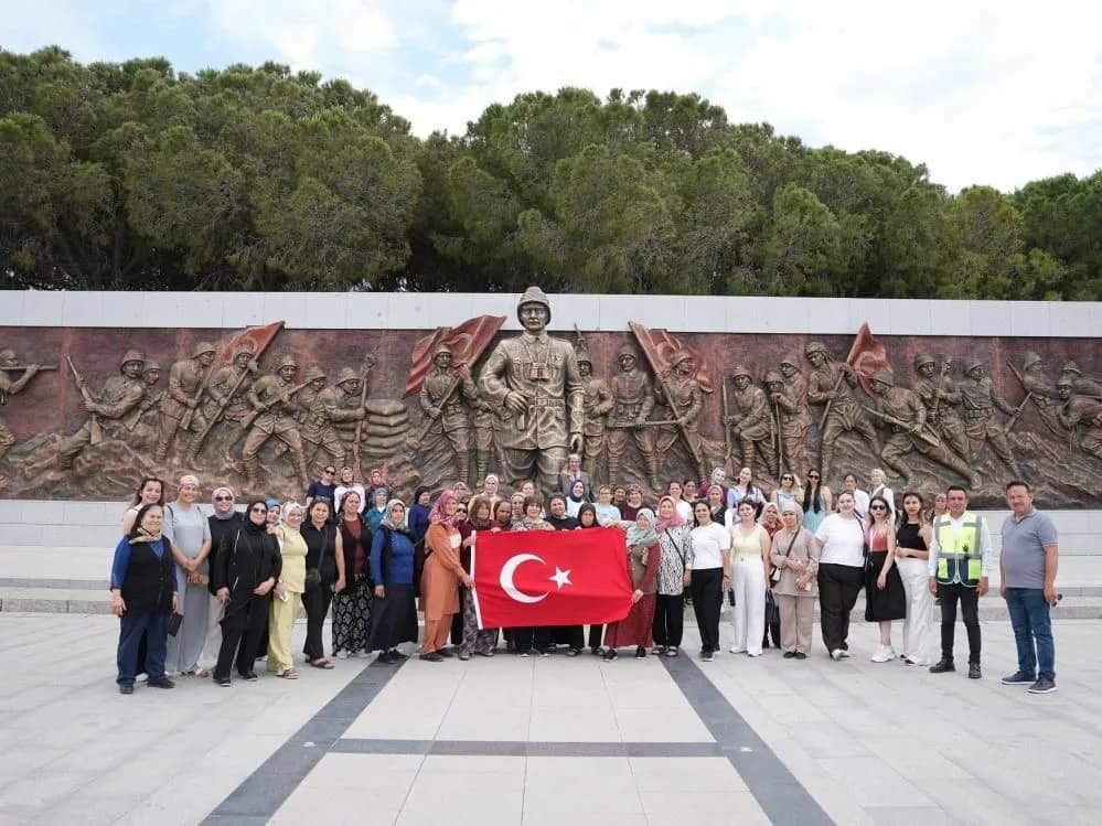 Kadınların Çanakkale Yolculuğu