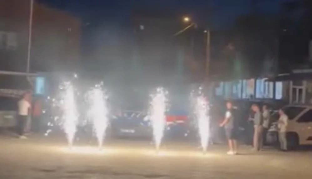 Çanakkale'de Jandarmaya Konfeti İle Karşılanma