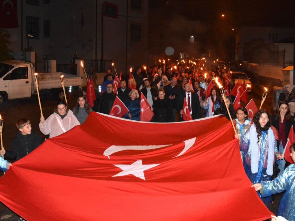 Atilla Öztürk: Lapseki’de Cumhuriyet coşkusu bir başka gerçekleşti