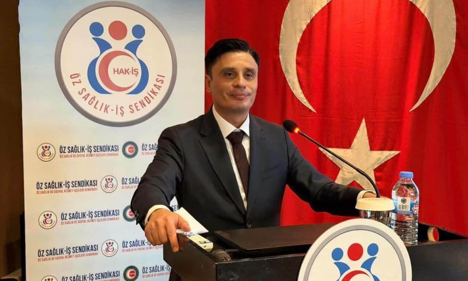 Recep Esen, Çanakkale'de Öz Sağlık-İş Sendikası 2. Genel Kurulunda Başkanlığa Yeniden Seçildi