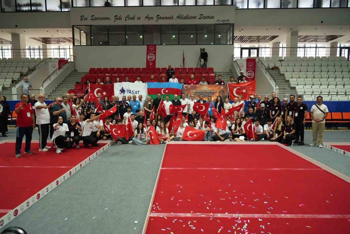 Osmaniye Huzurevi Çanakkale'de Bocce Ligi Şampiyonu Oldu