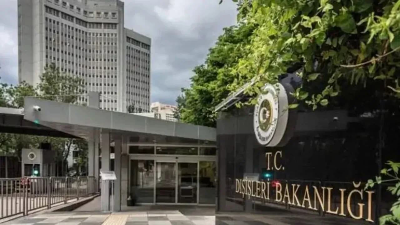 Dışişleri Bakanlığı'nda Kapsamlı Yeniden Yapılanma: 12 Kritik Göreve Yeni İsimler Atandı