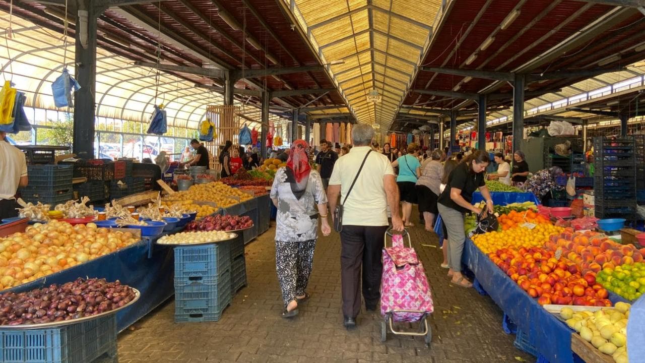 Çanakkale Cuma Pazarı 4 Eylül: Yaz Ürünleri, Fiyat Karşılaştırması ve Yeni Sezon Beklentisi