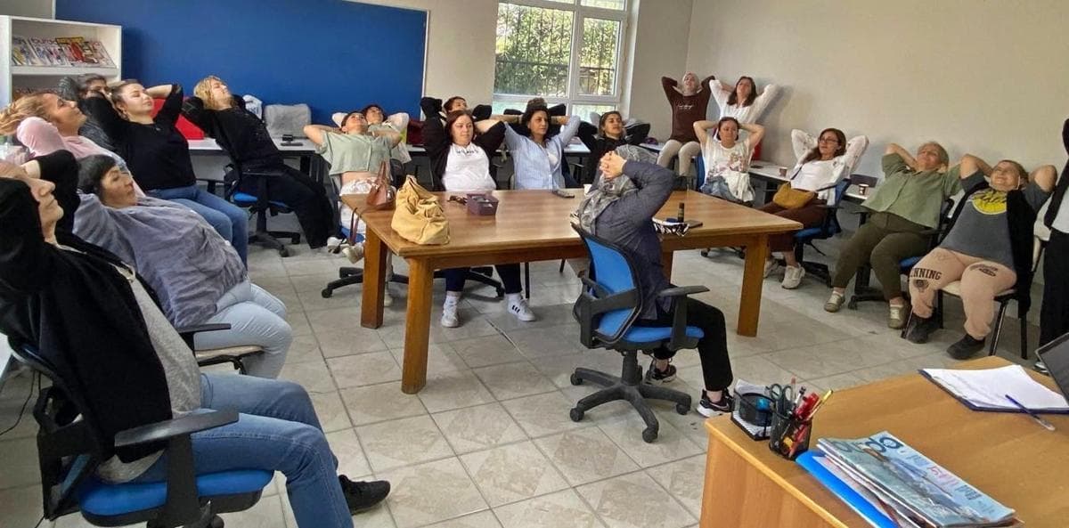 Dünya Artrit Günü dahilinde eklem sağlığı öğretimi yapıldı Gelibolu'da