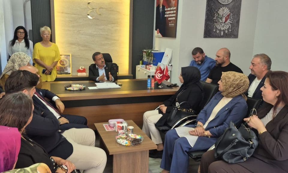 AK Parti MDK Üyesi Dönmez'den MHP Gökçeada İlçe Başkanlığına ziyaret