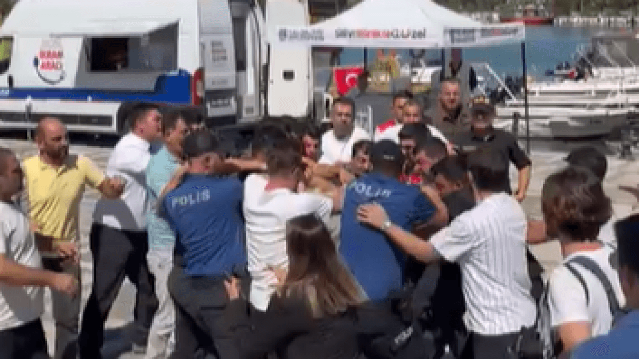 Silivri’de gemi kazasını izleme eden 24 TV kameramanı Fatih Coşkun darbedildi