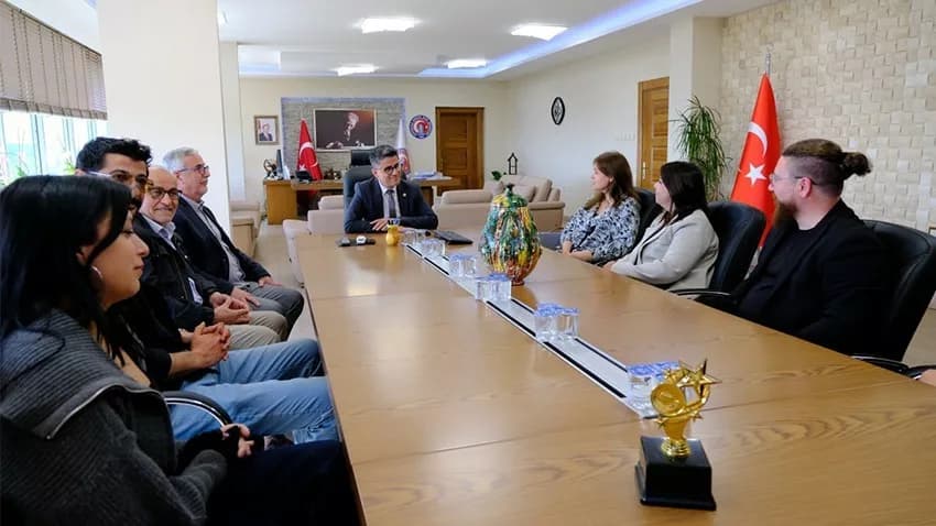 ÇASEM’den Çeyrek Asırlık Mirasın Anısına Anlamlı Kutlama