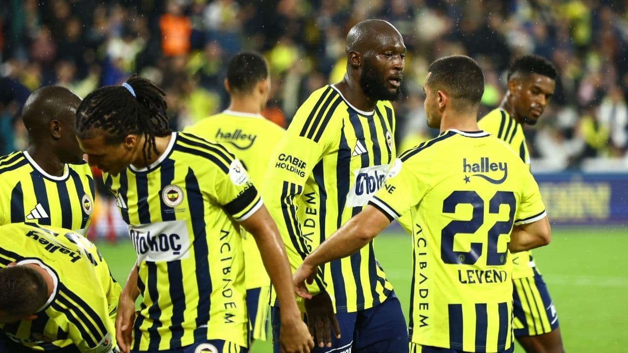 Fenerbahçe 3-0 Alanyaspor: Şükrü Saracoğlu Spor Salonu Sonuçları