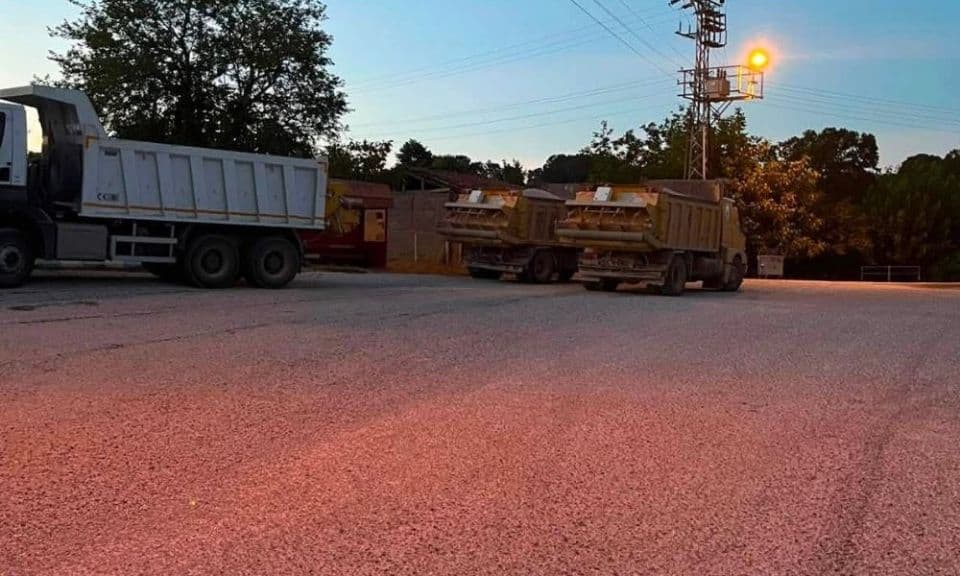 Çanakkale Kuzey Köylerinde Sathi Kaplama Çalışmaları İkinci Etapta Başladı