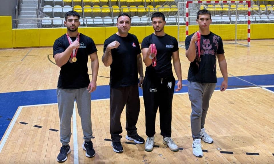 ÇOMÜ Bilek Güreşi Takımı Kocaeli Turnuvasında Altın ve Gümüş Madalyalarla Dönüş Yaptı