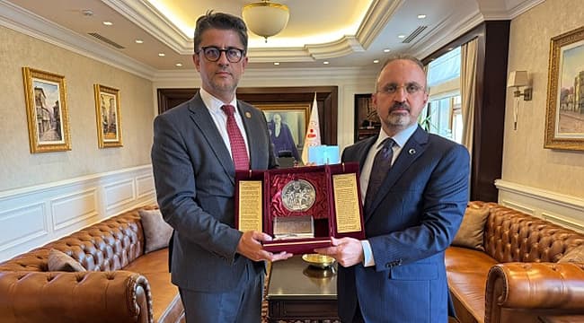 REKTÖR ERENOĞLU'NDAN İÇİŞLERİ BAKAN YARDIMCISI TURAN'A ZİYARET