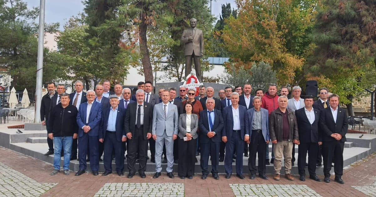 Gelibolu’da Muhtarlar Günü Kutlandı