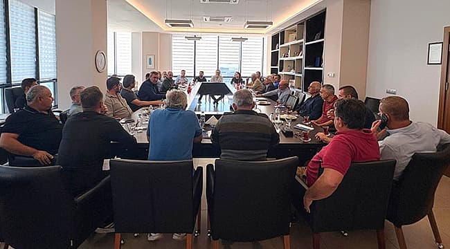 Çanakkale Ticaret ve Sanayi Odası’nda Zeytin Sıkım Ücretleri ve Sektörel Sorunlar İstişare Edildi