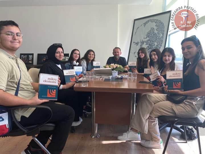 Biga Kent Konseyi’nden Eğitime Destek Toplantısı